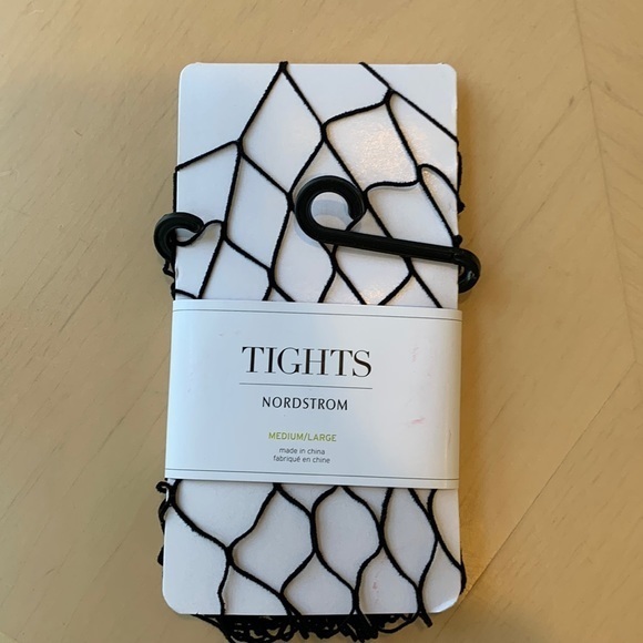 Fishnet tights - Picture 2 of 4